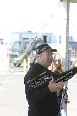 media/Jan-15-2026-Racers Edge (Thu) [[dfebeb70ab]]/1-Around the Pits-Track Walk/